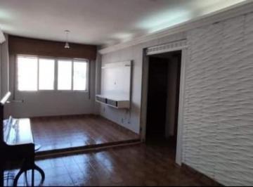 Apartamento de 2 quartos, São Vicente · 2 Dorm há 100m da Praia do Gonzaguinha prédio com elevador e portaria 24 horas