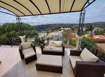 Foto 01 · : Casa à venda com 4 quartos todos suítes mais 1 quarto de hospede, em estilo neoclássico com vista 