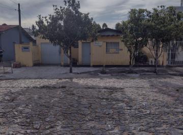 Casa , Camaquã · UM IMÓVEL, MÚLTIPLAS POSSIBILIDADES.