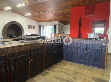 Casa · 650m² · 4 Quartos · 10 Vagas · Casa em Araucária - Centro - Com Barracão - 650m2