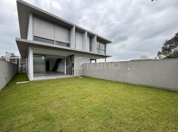 Photo 1 · Casa com 225m² com 3 suítes no Campeche