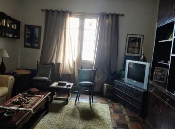 81176_i16mCO2mCMs81Lp4_811765cb4c97b9f3ee.jpg · Apartamento de dois dormitórios no Rio Branco