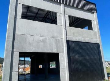 202509171538483376.jpeg · Pavilhão para Venda em Imbituba, NOVA BRASÍLIA, 4 banheiros