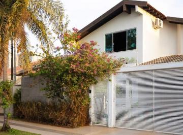 Casa · 278m² · 3 Quartos · 2 Vagas · Sobrado no Carandá Bosque