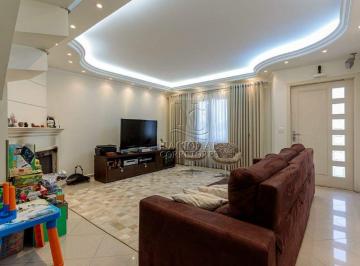 Casa · 257m² · 3 Quartos · 4 Vagas · Excelente sobrado à venda na Vila Francisco Matarazzo – 257m² com 3 Suítes, 4 vagas cobertas. 