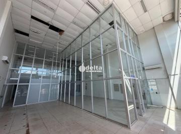 Comercial · 450m² · 6 Vagas · Loja disponível para Locação no bairro Morada da Colina em Uberlândia-MG