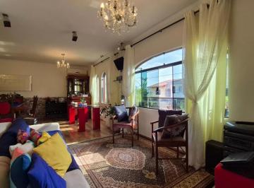 Casa · 227m² · 3 Quartos · 4 Vagas · Casa Sobrado em Santo André