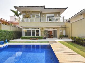 Casa · 500m² · 4 Quartos · 4 Vagas · Casa de Alto Padrão em Rua Fechada no Morumbi