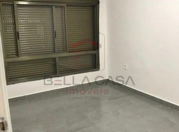 Casa · 108m² · 2 Quartos · 1 Vaga · Sobrado Mooca 3 dormitórios 1 banheiro sala cozinha 1 vaga