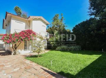 Casa · 250m² · 2 Quartos · 4 Vagas · Casa Jardim Europa 250 m²