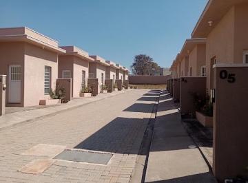 9398028cf3f386c57c86ea23b2a347adba895085 · Casa com 2 dormitórios à venda, 60 m² por R$ 350.000,00 - Jardim Santa Fe - Bom Jesus dos Perdões/SP