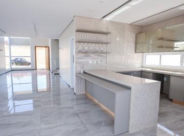 Foto 1 · Sobrado de 214 m² com 3 Suítes para alugar, por R$ 9.800/mês no Jardins Barcelona em Senador Canedo/