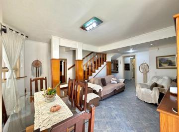 706741_i457Xmx7tDuaE86kG_70674168e7a39db0caf.jpg · Crédito Real vende casa de 3 dormitórios com suíte em condomínio fechado no Jardim Planalto - Porto