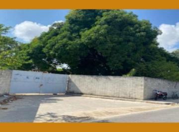 Casa · TERRENO NO LUGAR JURUCUTUÓCA, DENOMINADO PARQUE SOL NASCENTE, CONSTITUIDO DOS LOTES 21 E 22, DA QUAD