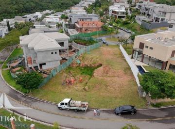 Terreno · 650m² · EXCELENTE LOTE COM 650M2 COM VISTA PARA MATA, CONDOMÍNIO CLUBE
