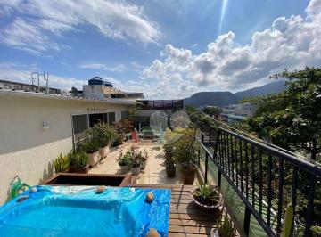 cac1c30fcf0f73f287ba6d5087a2cbc2591d16f7 · Jardim Oceânico - Cobertura Duplex reformada de 2 Suítes com Vista para a Pedra da Gávea. Próximo a