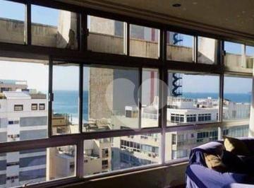 e66fc2e833436efe90a516e5d088338064ed4876 · Apartamento no Leblon com 4 Quartos, Quadra da Praia