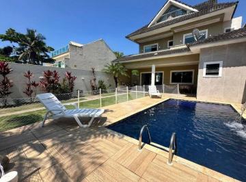 21967f7c205ed418e967fa21957307a801908766 · Triplex de 4 quartos com piscina no Recreio