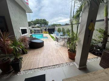 1d5a69a654a9c6d925591ea2df22e1fa5f8e1bf6 · Casa com 4 quartos sendo 2 suítes, à venda, 259 m² por R$ 2.900.000 - Recreio dos Bandeirantes - Rio