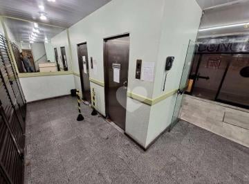 c69759f5aaafd26fa1b090e23b59bd8d6d865475 · Méier, sala comercial com recepção, sala e banheiro social, 2 elevadores, portaria com recepção $95.