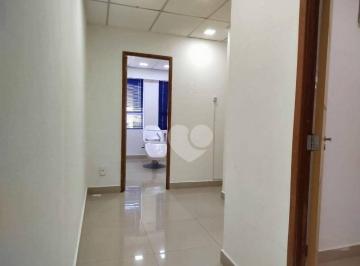 83ccbbc375ad9eef20a4385fe1b62716077a1701 · Sala comercial em ponto valorizado da Taquara  25m2 , valor R$ 200.000,00