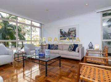Apartamento · 253m² · 4 Quartos · 2 Vagas · Apartamento Reformado de Luxo - 270m², 4 Dormitórios e 2 vagas  em Higienópolis- SP