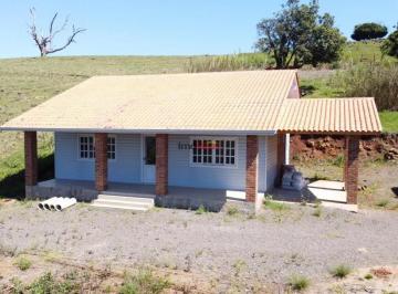 Rural · 38335m² · 2 Quartos · 1 Vaga · Sítio em Igrejinha: Chácara com sala de estar, sala de jantar e instalação para água quente
