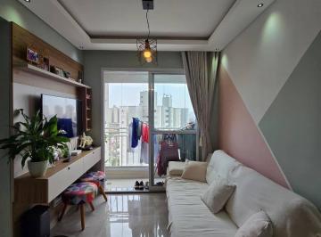 Apartamento · 49m² · 2 Quartos · 1 Vaga · Lindo apartamento, com 2 Quartos, Varanda, 49m² - Jaguaribe - Osasco.