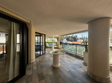 Apartamento · 430m² · 4 Quartos · 4 Vagas · Condomínio Piazza Di Roma em Panamby - Apartamento de 430m² com 4 suítes, 2 salas e 4 vagas.