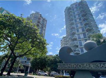 Apartamento de 4 quartos, Rio de Janeiro · APARTAMENTO 4 QUARTOS ATLÂNTICO SUL BARRA DA TIJUCA VISTA MAR MODERNIZADO