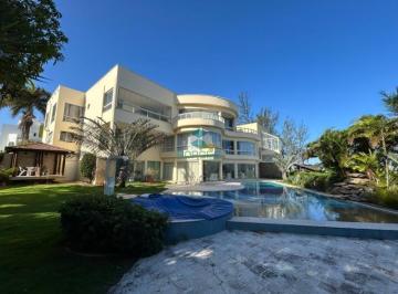 Fachada imponente com piscina | Borges Realty · Casa de luxo 1.274m² à venda no Parque Costa Verde - 5 suítes, piscina privativa, Piatã