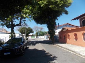 Casa de 4 quartos, São José dos Campos · Sobrado com 4 Dormitórios, 226M² - sol da manhã  a  venda  Bosque dos Eucaliptos