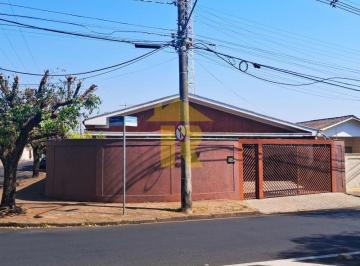 Foto 01 · Imperdível Casa à Venda em São José do Rio Preto-SP, Bairro Jardim Estrela! 3 Quartos, 1 Suíte, 2 Sa