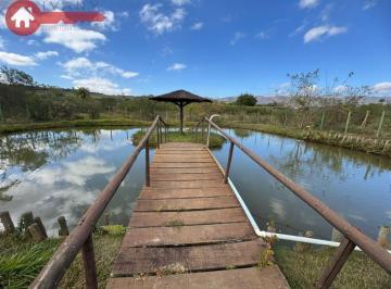 Comercial · 3600m² · 2 Quartos · 1 Vaga · MATEUS LEME / POVOADO DE SERRA AZUL