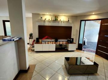 Casa · 219m² · 4 Quartos · 3 Vagas · Casa de Vila em Rua José Girão Sanches - Wanel Ville - Sorocaba/SP