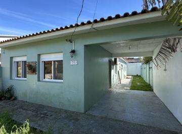 202509181645334529.jpg · Casa para Venda em Pelotas, Umuharama, 3 dormitórios, 1 suíte, 2 banheiros, 2 vagas