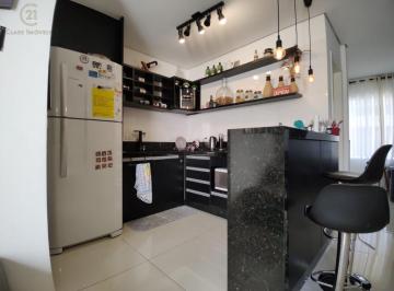 Casa · 109m² · 3 Quartos · 2 Vagas · Casa à venda em Londrina, Parque das Indústrias, com 3 quartos, com 109 m²