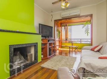 https:__pui.loft.com.br_listings_50027dfe-a6f7-4643-8e9e-211660e1b513_photos_acdb8b7e?preset=desktop · Apartamento à venda em Vila Jardim com 130 m², 3 quartos, 1 suíte, 2 vagas