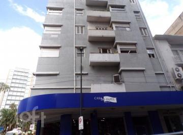 https:__pui.loft.com.br_listings_13f5ab7b-bec5-4a03-baeb-0a192befee67_photos_9ec25d5b?preset=desktop · Apartamento 2 dormitórios localizado no Centro Histórico