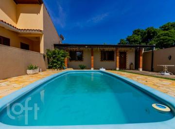 https:__pui.loft.com.br_listings_8b952a26-3eae-497a-bcc9-1341ccc632e5_photos_90551af7?preset=desktop · Casa à venda em Belém Novo com 126 m², 2 quartos, 2 vagas