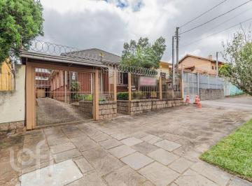 https:__pui.loft.com.br_listings_ee54f908-d309-4783-ac51-6f4f299c40fa_photos_af19c7c0?preset=desktop · Casa à venda em Nonoai com 315 m², 3 quartos, 4 vagas