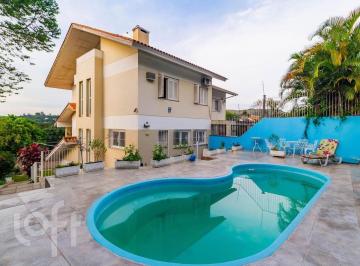 https:__pui.loft.com.br_listings_3c3fcfee-350a-4a67-b68e-7b11e6af7eff_photos_193fd2ab?preset=desktop · Casa à venda em Espírito Santo com 210 m², 3 quartos, 1 suíte, 6 vagas