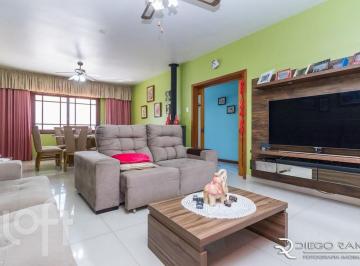 https:__pui.loft.com.br_listings_c5192b4e-f941-40c4-b93a-0764dace1425_photos_871b506d?preset=desktop · Casa à venda em Santa Maria Goretti  com 247 m², 4 quartos, 1 suíte, 8 vagas