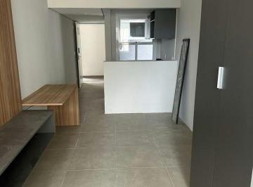 https:__pui.loft.com.br_listings_be4ee629-064d-4f02-a39e-fc061496ef73_photos_583e8254?preset=desktop · Apartamento à venda em Centro com 30 m², 1 quarto