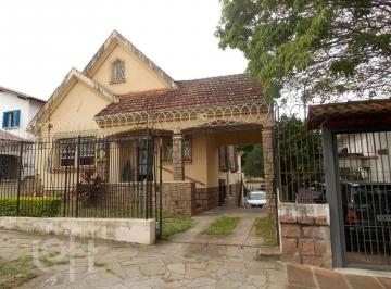 https:__pui.loft.com.br_listings_746bf3c8-ccdc-4a5e-8168-20ae05108304_photos_29daac9b?preset=desktop · Casa à venda em Cascata com 174 m², 4 quartos, 1 suíte, 5 vagas