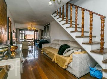 https:__pui.loft.com.br_listings_05dbad64-3746-43cc-a2e4-50b3141b8c84_photos_2e357112?preset=desktop · Apartamento à venda em Sarandi com 210 m², 4 quartos, 1 suíte, 4 vagas