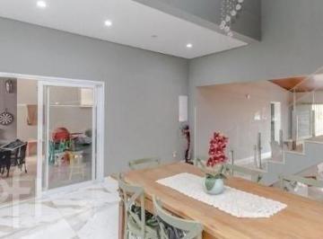 https:__pui.loft.com.br_listings_00eeacc0-0617-443a-9299-874eab74582b_photos_0dc2033f?preset=desktop · Casa à venda em Chácara das Pedras com 250 m², 6 quartos, 1 suíte, 2 vagas