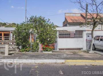 https:__pui.loft.com.br_listings_f9c03224-e8e2-4b34-bace-24dc8499cc50_photos_afa01862?preset=desktop · Casa à venda em Vila Jardim com 57 m², 2 quartos, 1 vaga