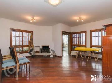 https:__pui.loft.com.br_listings_dae12dd6-6c49-4337-a081-36b35c295004_photos_a652ef07?preset=desktop · Apartamento à venda em Vila Jardim com 200 m², 3 quartos, 1 suíte, 2 vagas
