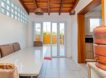 https:__pui.loft.com.br_listings_c8acaa14-5a65-430f-9790-f852f5f32b1c_photos_9870a24f?preset=desktop · Casa à venda em Santa Tereza com 118 m², 3 quartos, 1 suíte, 2 vagas